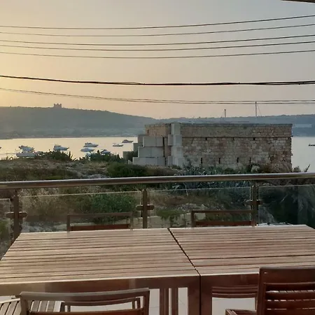 アパート Amazing View Of Ghadira Bay メーリッハ